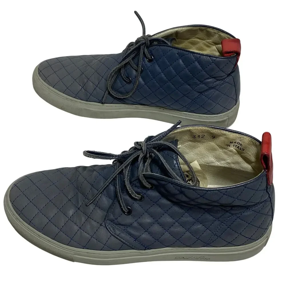 Del Toro introducing pair